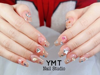 YMT Nail Studio/