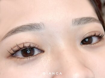 ビアンカ 名駅店(Bianca)の写真/似合わせアイブロウWAX¥5500/再来料金無し!いつでも同価格!眉毛迷子の方、眉メイクに自信がない方♪