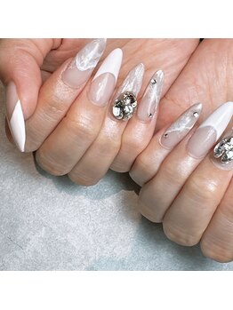ネイルズ ラニ ル トロワ店(Nails Lani)の写真/スカルプで理想の長さと形を叶える♪ジェルチップにはない良さ◎指先を華やかに彩ります☆