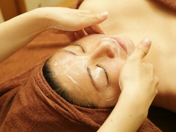 ボディ アンド フェイシャル アンジェラ(Angela)/クレンジング