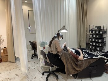 レジスタ(REGISTA)/まつげ・眉毛をご希望のお客様