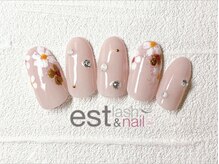 エストラッシュアンドネイル 銀座店(est lash&nail)/ベージュフラワーフレンチネイル