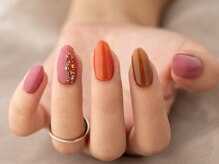 ヴァンネイル(VINGT NAIL nail&eye beauty)/秋のあざやかネイル