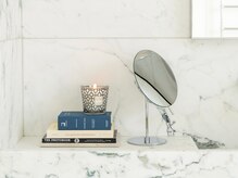 アイブロウサロン アヴィ(A‘VI)/Baobab Collection