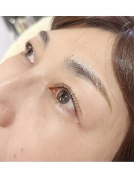 アリス ビューティアンドカフェ(Alice Beauty&Cafe)/美眉＆パリジェンヌ