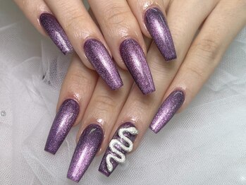 ラッキーネイル(lucky nail)/ヘビネイル