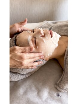 トリプルエー(AAA)/