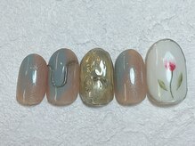 ネイルビート(NAIL BEAT)/チューリップネイル　ニュアンス