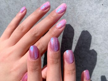 ムーイ 外苑前(mooi.)/pink magnet aurora blue nails