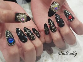 メタルパーツ×クロス×ハート