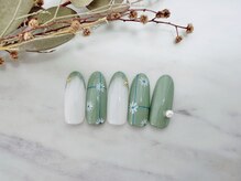 レナトゥス(Renatus)/手書きお花ネイル