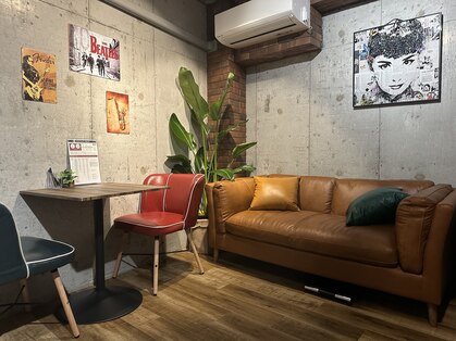 ティージェー(TJ)の写真