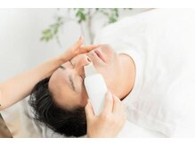 メンズ眉毛サロンラボ 銀座店/お肌の深部にアプローチ！