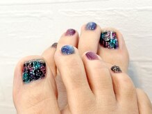 プリズムネイル(Prism Nail)の雰囲気（フット/レース/マグネット/夏/キラキラ/ラメ/カラフル）