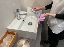 ダンブランシュサンダ(dents Blanches SANDA)/洗面台の徹底除菌
