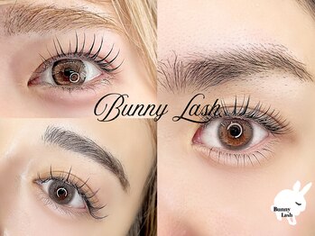 バニーラッシュ(Bunny Lash)の写真/更にモチ倍増！【LEDマツエク/マツパ】や【アンドヘルシー】人気の束感まつげバインドロックやワンホンも♪