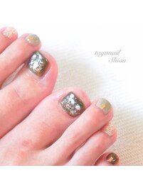 秋グリーンカーキフットネイル☆