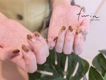 ツイン(twin.)/インクニュアンスネイル