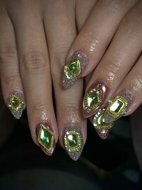 キラキラネイル