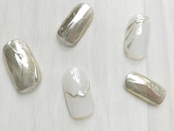 ナビネイル(Nabi nail)/ミラーアートネイル