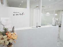 《広々とした清潔感のある店内》 #大阪梅田