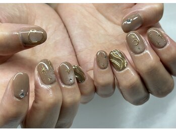 ラリーフ(LARiUGH)/