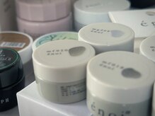 lua nail　の雰囲気（人気のenoiやCLETOなども取り扱っています。）