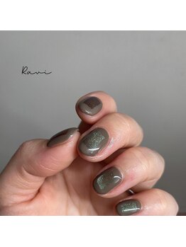 ネイルアンドアイラッシュ ラビ(Nail&Eyelash Ravi)/マグネットネイル