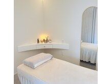 ソルナ ウメダ(Soluna UMEDA)の雰囲気（完全個室のプライベート空間）