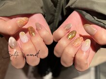 タスメット(+met)/～金箔きらめく華結びネイル～