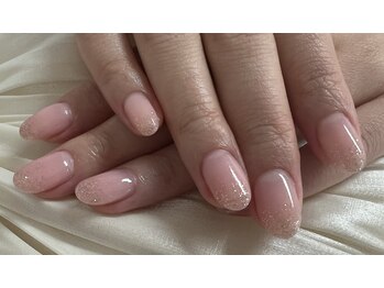 エムワイエスドットネイル(mys.nail)/ベースカラー＋ラメグラ