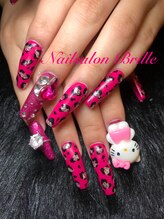 エスフィーネイルサロン ブリーユ(Esfy nailsalon Brille)/ぎゃるねいる