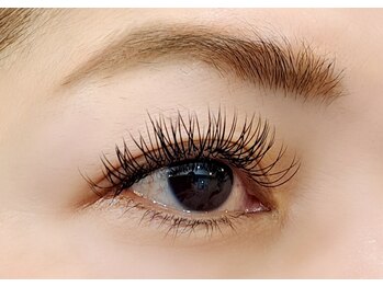アイオンラッシュ(Aion Lash)/インパクトのある目元