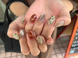 ミラーレオパード/朱赤/秋ネイル