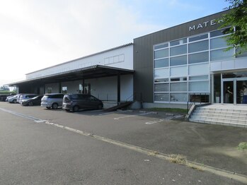 アルファイン マテリアル店/マテリアル外観