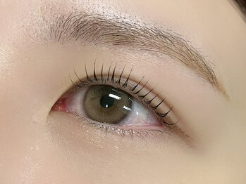 エサージュ 表参道店/まつ毛パーマ/担当：岡田