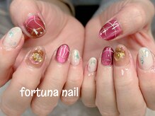 フォルトゥーナ 神田(Fortuna)/チェック柄ネイル　ニュアンス