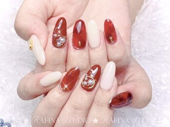 ラフィーナスタジオ(RAFINA Studio)の写真/【代々木駅前徒歩1分★】実力派スタッフの高技術と豊富なデザイン・メニューで理想の「可愛い」を叶えます!