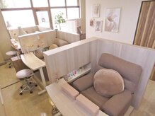 ロイネイル 掛川店(LOI nail)の雰囲気（半個室でゆったり広々空間！お隣が気になりません）