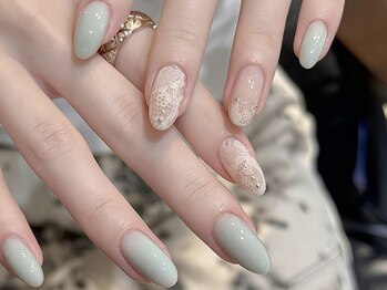 クラネイル(KURA_NAIL)の写真/自爪ソフトジェルオフが4週間以内に付替え無料！長さだしオフは半額♪
