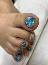 ネイルモア 三軒茶屋店(NAIL moA)/タイダイ+ストーンを贅沢に♪