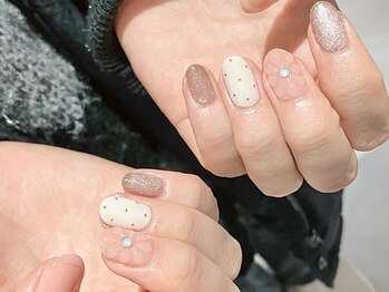 エリンカネイル バイ レシッド 武蔵小杉(erincanail by rcid)/ぷっくりお花ネイル