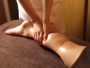 エル(L)/【施術】脚オイルマッサージ