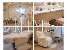 リアイズ(Re Eyes)の雰囲気（白を基調にしたお洒落な店内でゆっくり施術！衛生管理徹底☆）