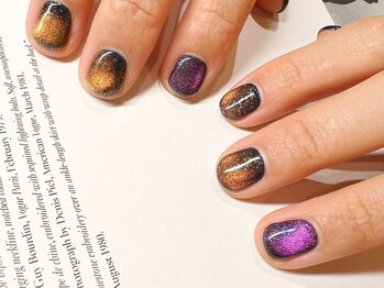 ノラ ミナミアオヤマ(NORA MINAMIAOYAMA)/マグネットネイル