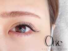 オンズ(Onze)/目尻長めバインドロック/新宿