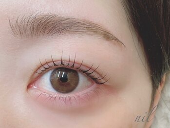 ニル(nil eyelash)の写真/元美容部員のアイリストが抜け感あるおしゃれ眉毛にチェンジ☆眉パーマと美眉Waxのお得なクーポンも♪