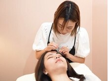 ブロウタス 栄店(BROW+)
