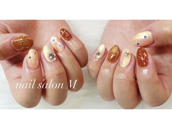 ネイルサロン M/持ち込みデザイン 8900円