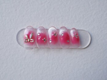 カカネイルズ(Kaka nails)/グラデーションチークマグネット